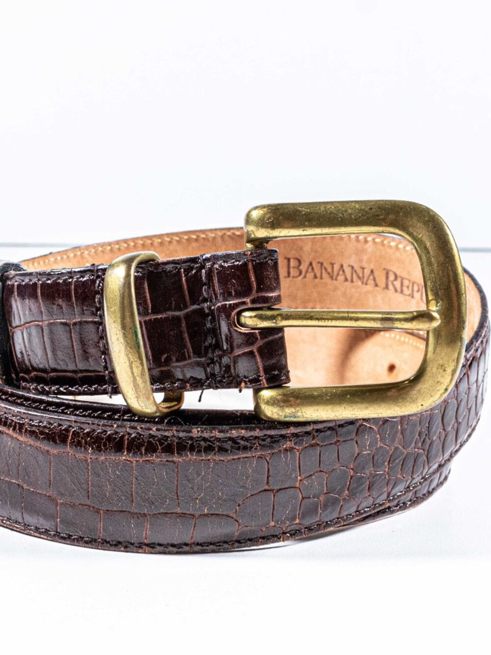 Banana Republic Crocodile Embossed Leather Belt Made in England Solid Brass 32